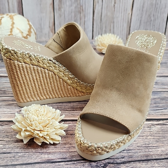 Vince Camuto Shoes - NIB VINCE CAMUTO BRISSIA TORTILLA SILKY NUBUCK PLATFORM WEDGE MULES